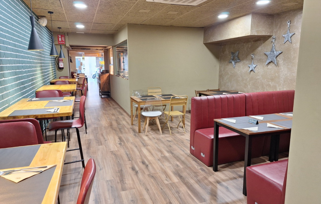 Traspaso - Restaurante -
Barcelona - Sants