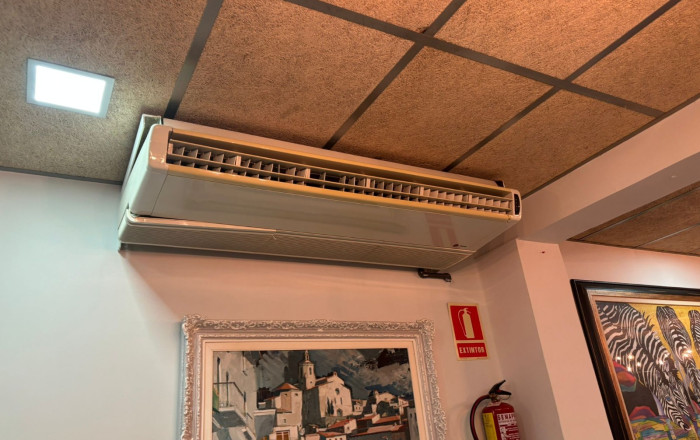 Traspaso - Restaurante -
Barcelona - Sant Martí