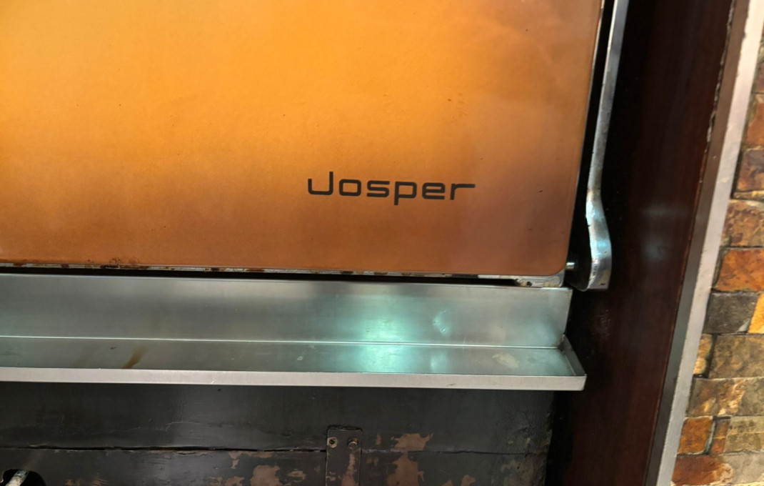 Traspaso - Restaurante -
Barcelona - Sant Martí