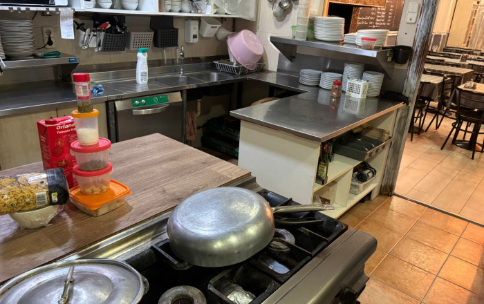 Traspaso - Restaurante -
Barcelona - Sant Martí