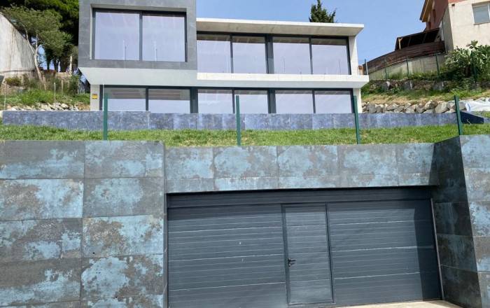 Venta - Casa -
Santa Susanna