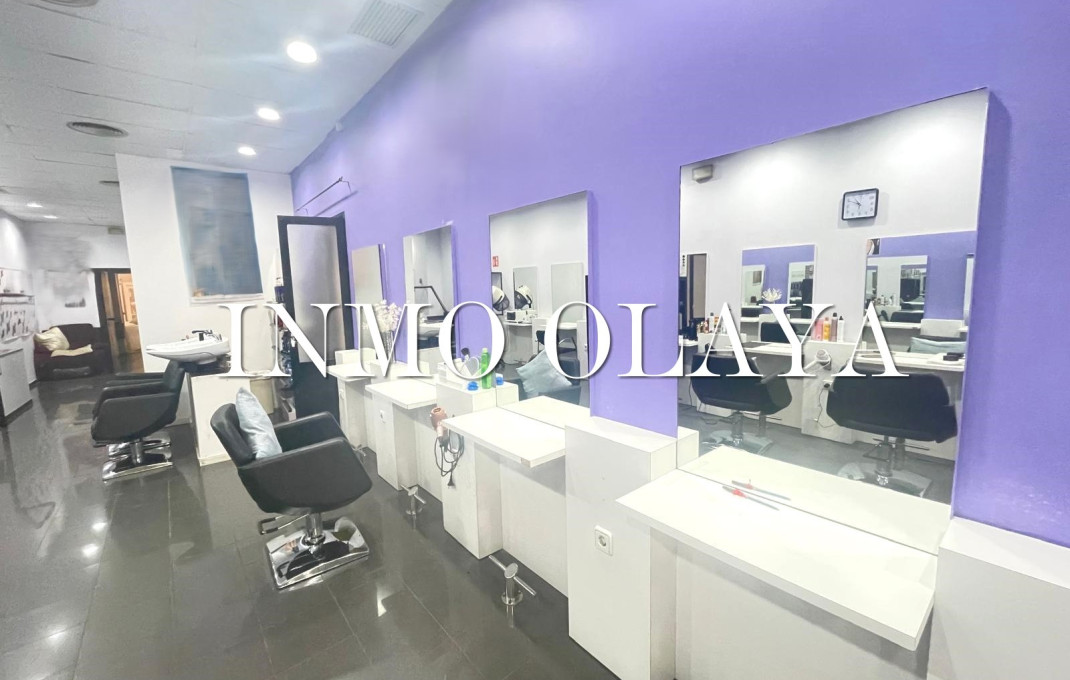 Transfer - Peluquerias y Estetica -
Barcelona - Sagrada familia