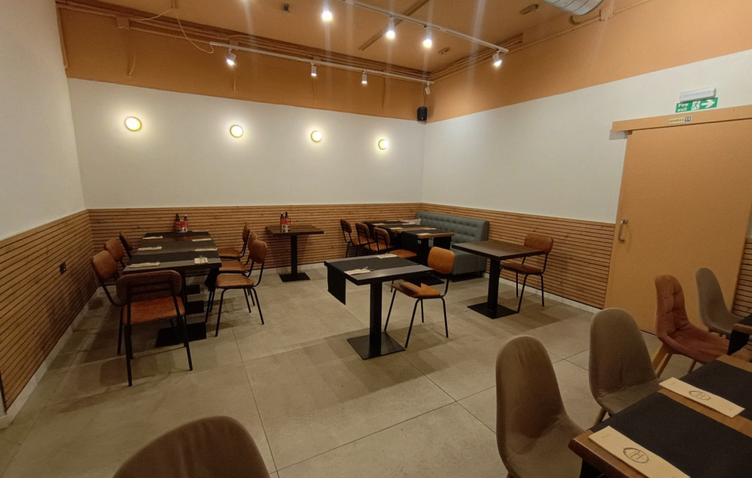 Transfer - Bar Restaurante -
Barcelona - Eixample Izquierdo