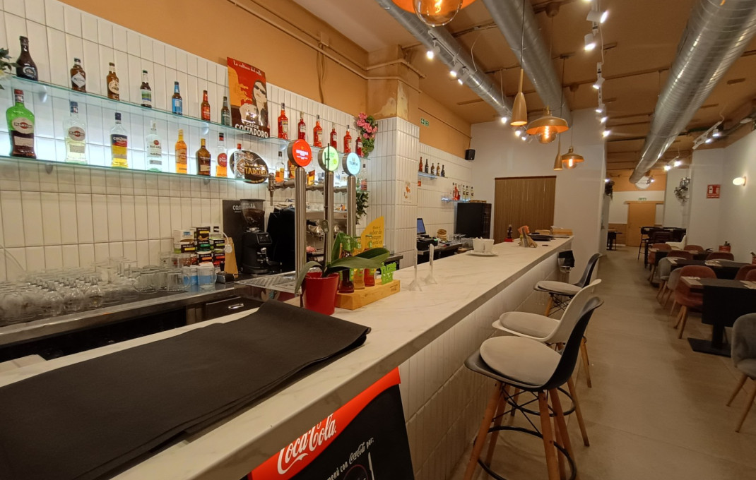 Transfer - Bar Restaurante -
Barcelona - Eixample Izquierdo