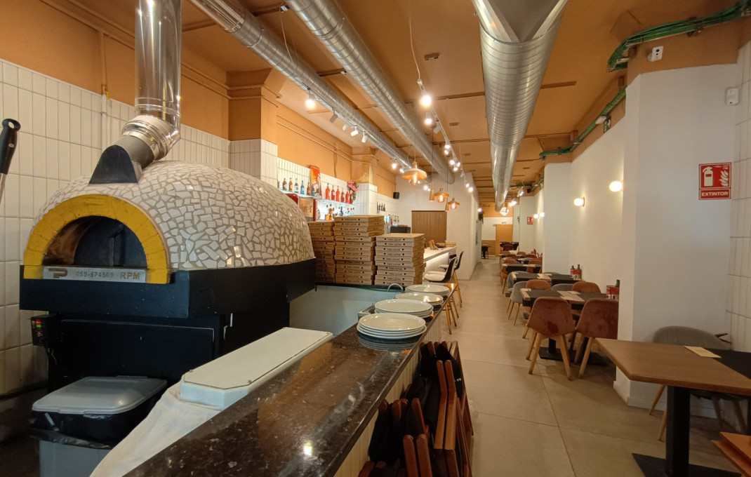 Transfer - Bar Restaurante -
Barcelona - Eixample Izquierdo