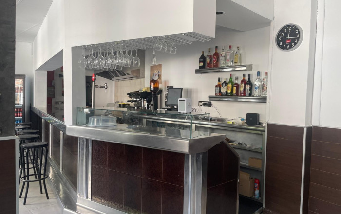 Alquiler - Bar Restaurante -
Barberá del Vallés