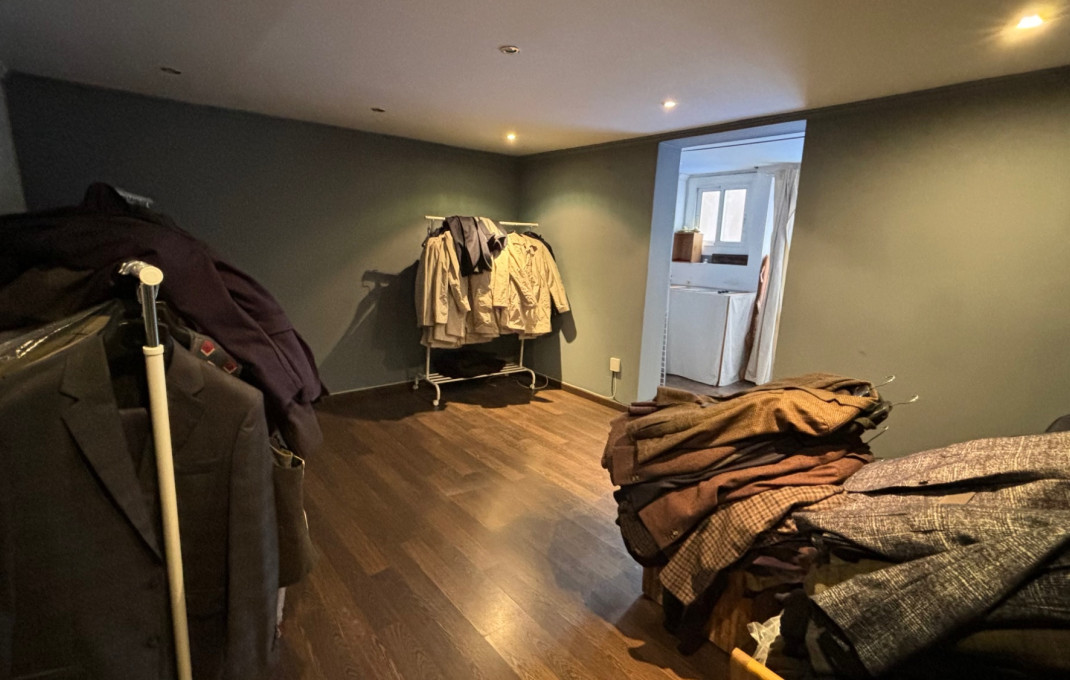 Traspaso - Tiendas -
Barcelona - Gràcia