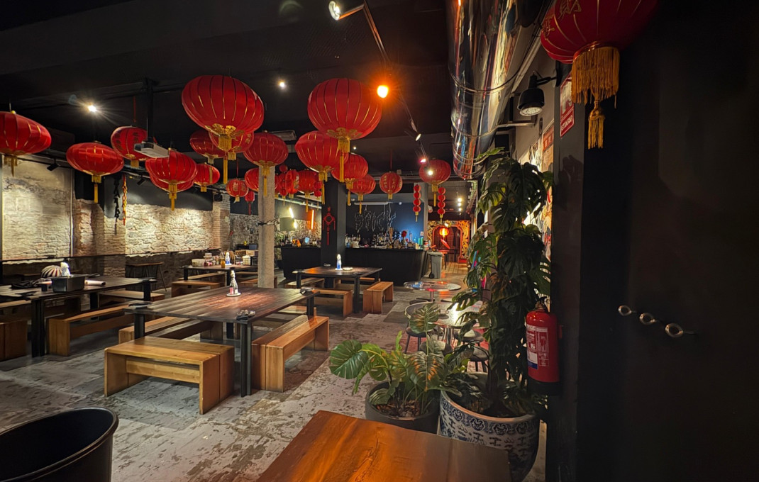 Traspaso - Restaurante -
Barcelona - Sant Antoni