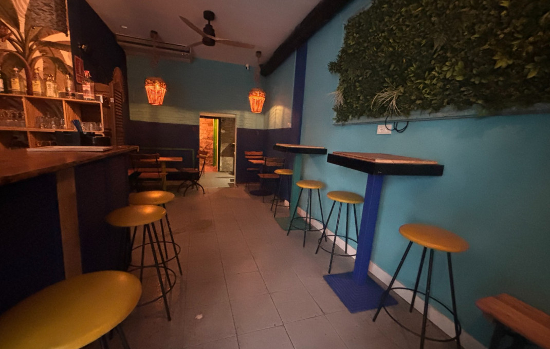 Traspaso - Licencia C2 -
Barcelona - Gràcia