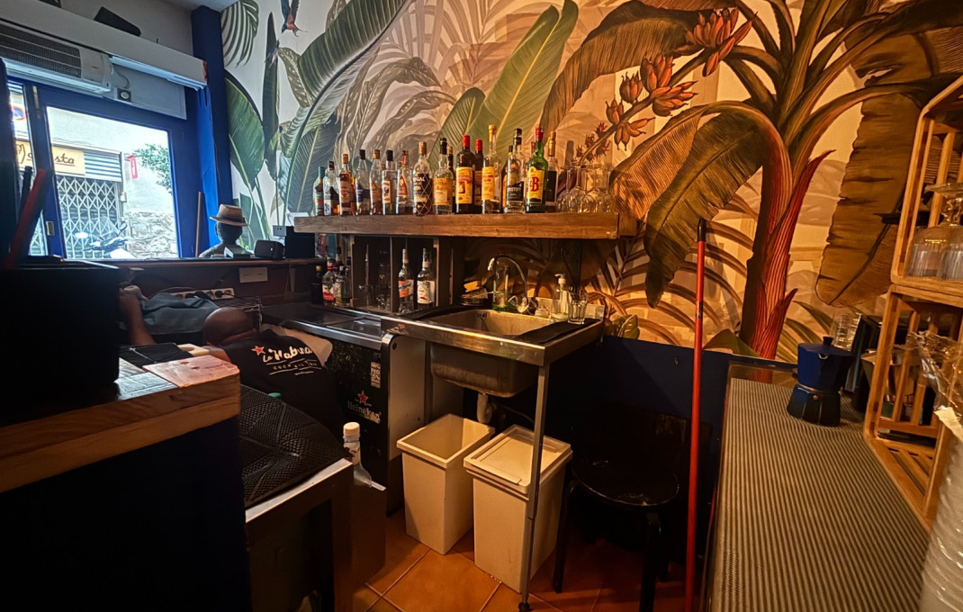 Traspaso - Licencia C2 -
Barcelona - Gràcia