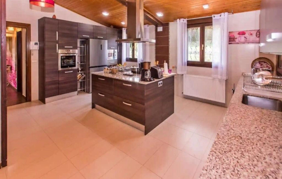 Sale - Complejos turísticos -
Burgos - Monzoncillo de Juarros