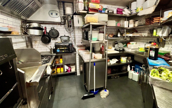 Traspaso - Restaurante -
Barcelona - Eixample Derecho