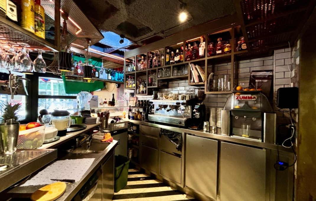 Traspaso - Restaurante -
Barcelona - Eixample Derecho