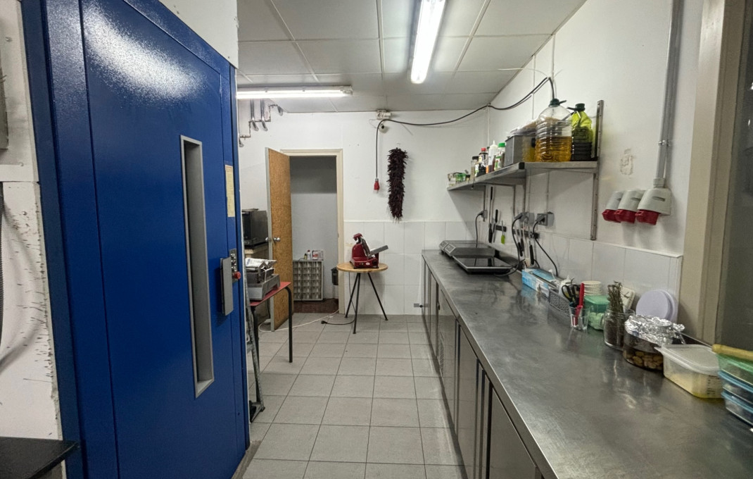 Traspaso - Restaurante -
Barcelona - Eixample Derecho