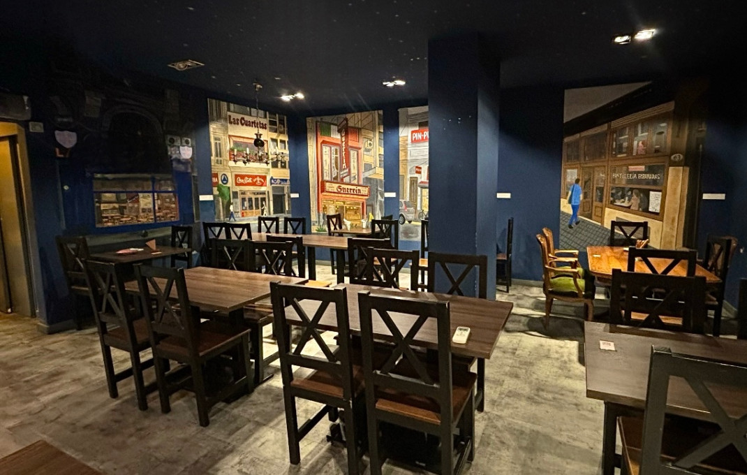 Traspaso - Restaurante -
Barcelona - Eixample