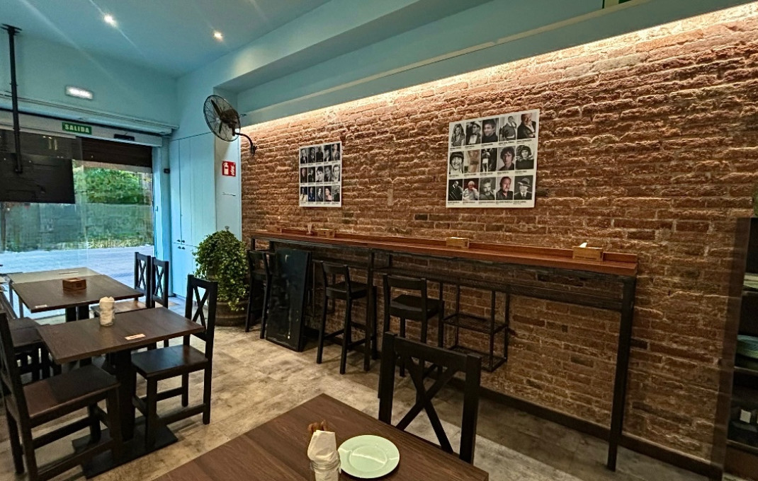 Traspaso - Restaurante -
Barcelona - Eixample