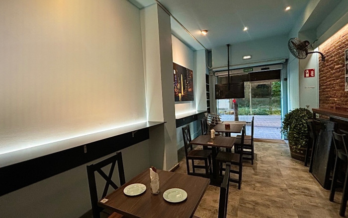 Traspaso - Restaurante -
Barcelona - Eixample