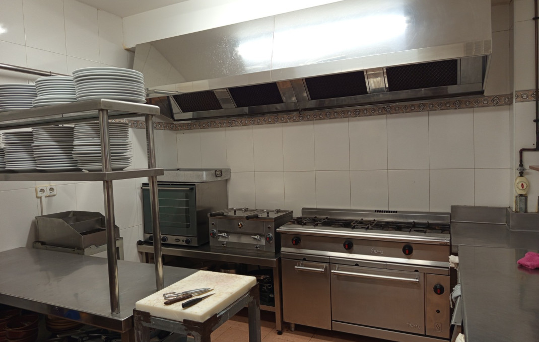 Transfer - Local comercial -
Tarragona - Torredembarra