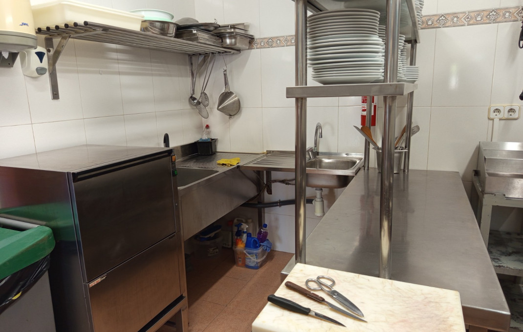 Transfer - Local comercial -
Tarragona - Torredembarra