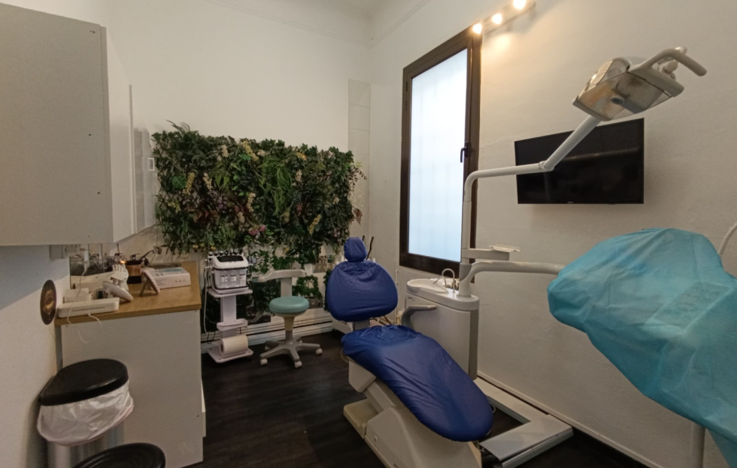 Traspaso - Peluquerias y Estetica -
Barcelona - Eixample