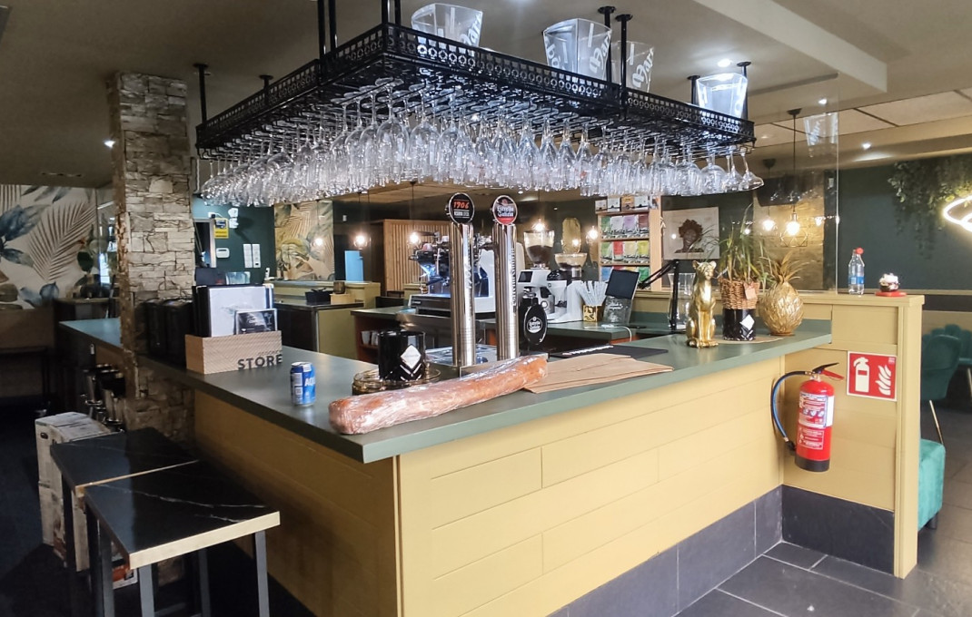 Traspaso - Restaurante -
Terrassa