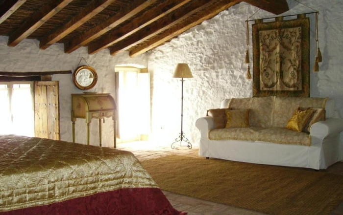 Sale - Hoteles -
Ciudad Real - Almadén