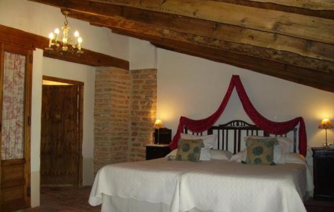 Sale - Hoteles -
Ciudad Real - Almadén