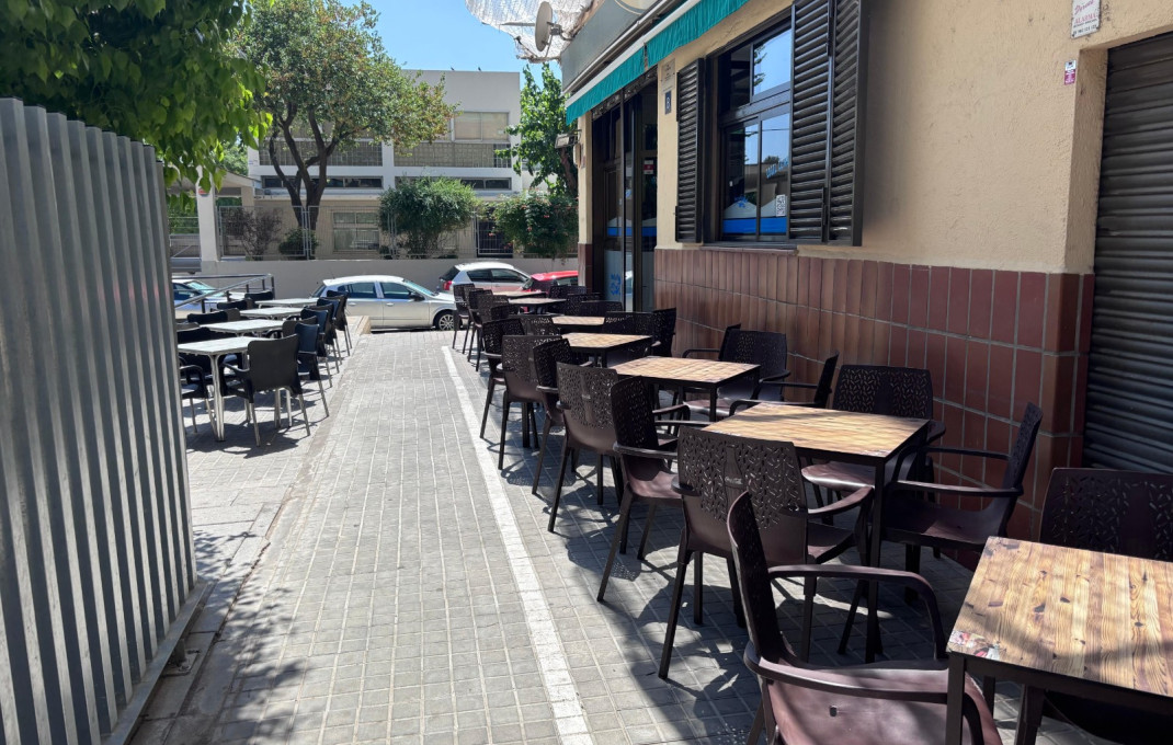 Venta - Bar Restaurante -
Sabadell