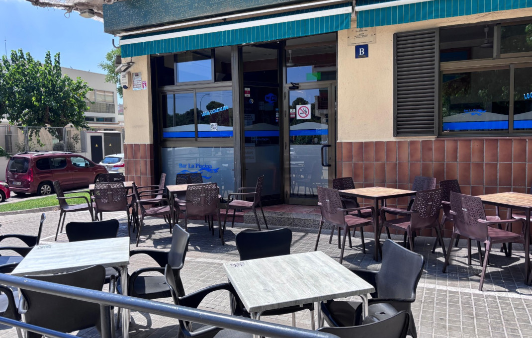 Venta - Bar Restaurante -
Sabadell