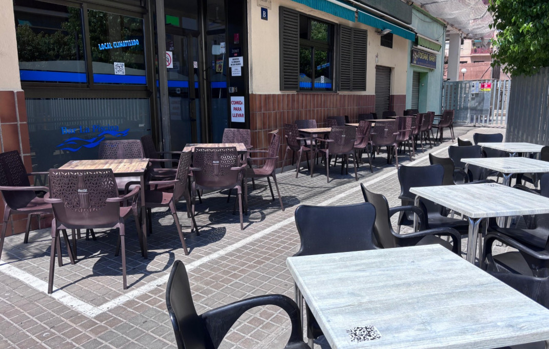Venta - Bar Restaurante -
Sabadell