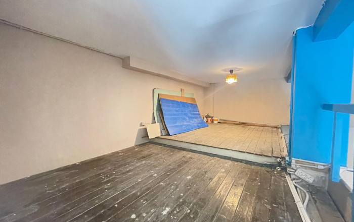 Venta - Local comercial -
Barcelona - Gràcia