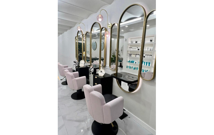 Transfer - Peluquerias y Estetica -
Barcelona - Eixample