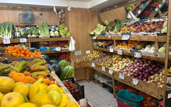 Traspaso - Frutería -
Sant Boi de Llobregat