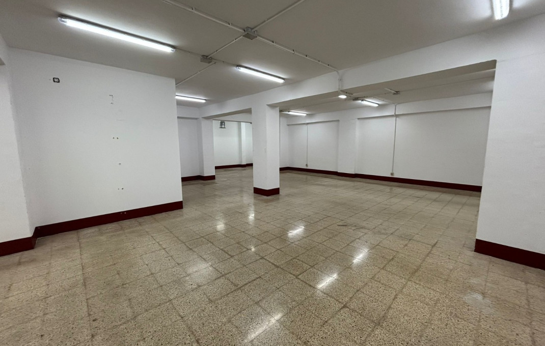Venta - Local comercial -
Barcelona - Poblenou