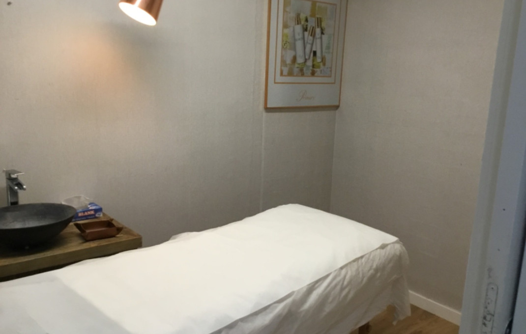 Traspaso - Clinica -
Barcelona - Eixample