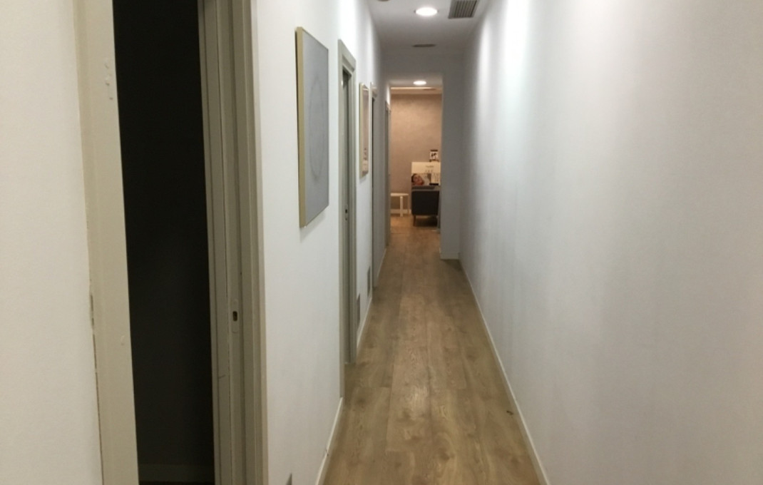 Traspaso - Clinica -
Barcelona - Eixample