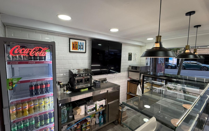 Traspaso - Take Away -
Barcelona - Sarria-Sant Gervasi