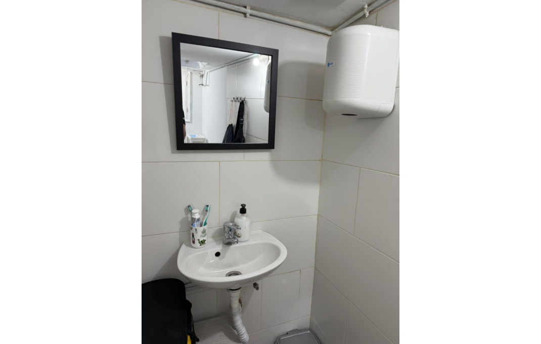 Traspaso - Take Away -
Barcelona - Sarria-Sant Gervasi