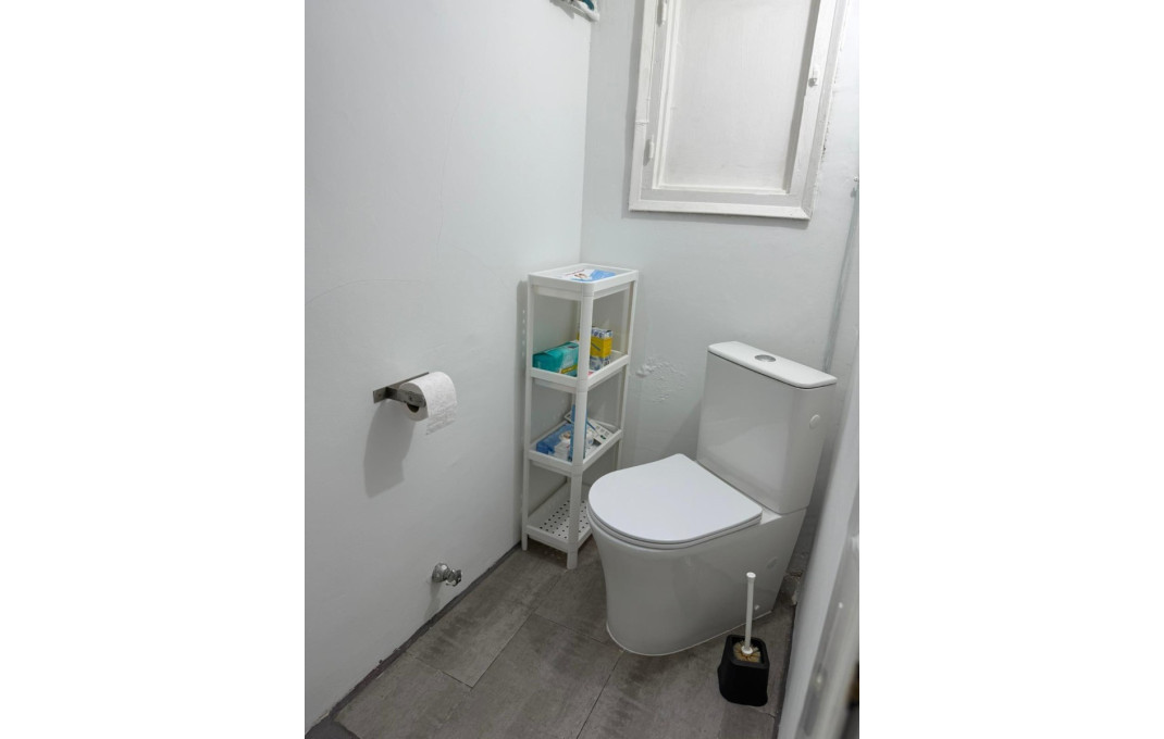 Traspaso - Take Away -
Barcelona - Sarria-Sant Gervasi