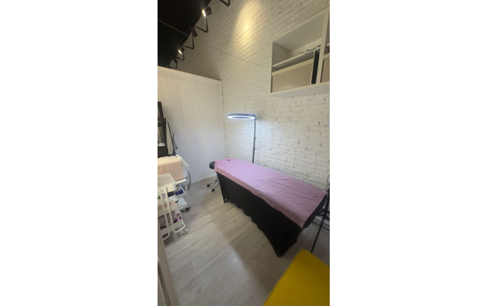 Traspaso - Peluquerias y Estetica -
Barcelona - La Nova Esquerra De L´ Eixample