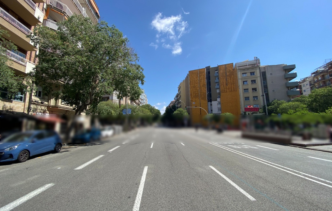 Traspaso - Obradores y/o Panaderias -
Barcelona - Les corts