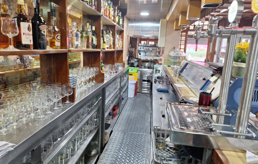 Traspaso - Bar Restaurante -
Barcelona - Les corts