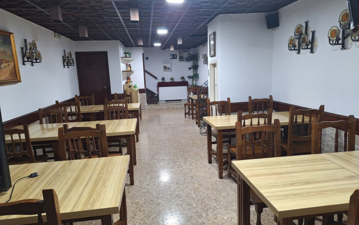 Traspaso - Bar Restaurante -
Barcelona - Les corts