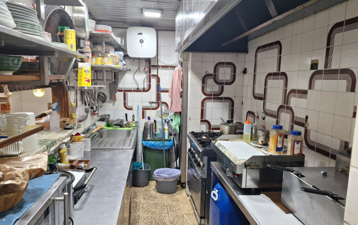 Traspaso - Bar Restaurante -
Barcelona - Les corts