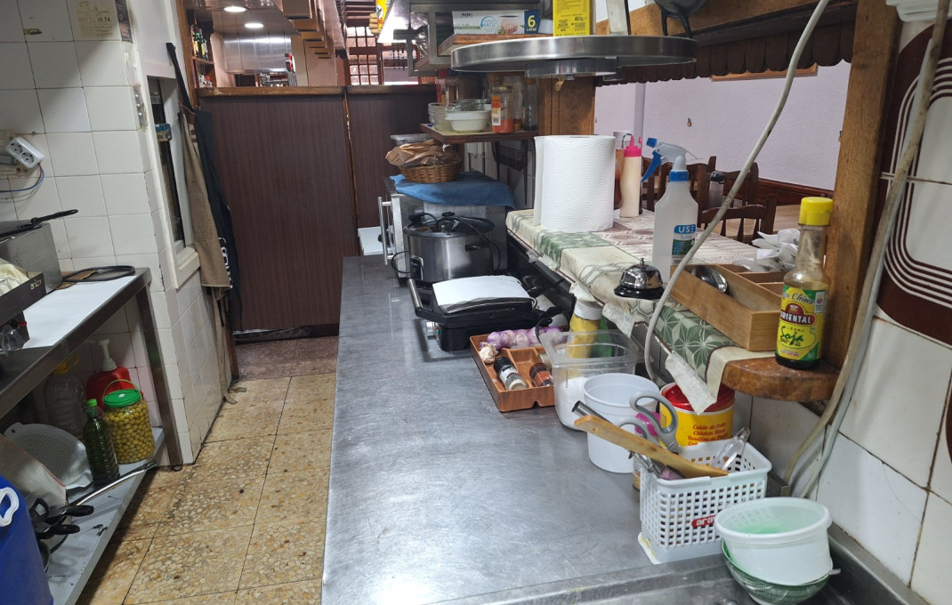 Traspaso - Bar Restaurante -
Barcelona - Les corts