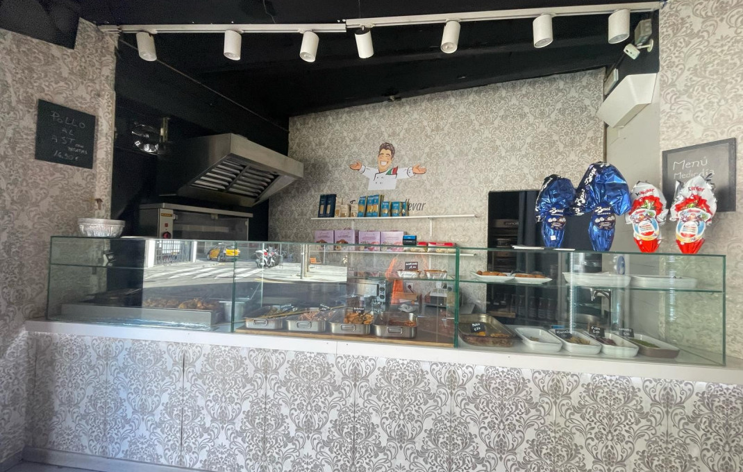 Traspaso - Take Away -
Barcelona - Sarria-Sant Gervasi