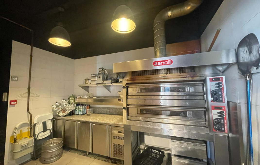 Traspaso - Take Away -
Barcelona - Sarria-Sant Gervasi