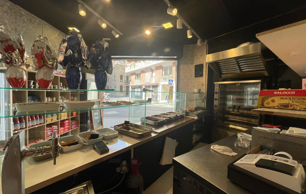 Traspaso - Take Away -
Barcelona - Sarria-Sant Gervasi