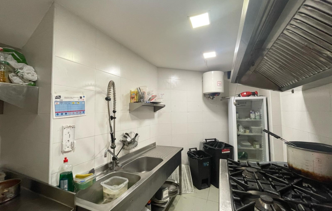 Traspaso - Take Away -
Barcelona - Sarria-Sant Gervasi