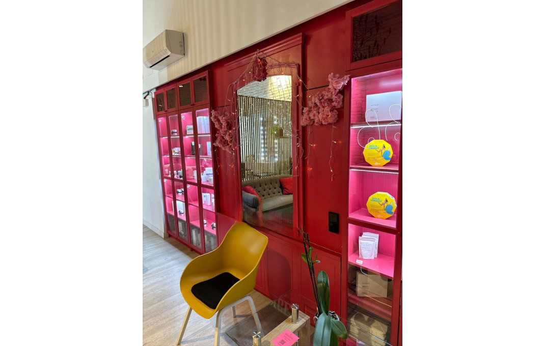 Traspaso - Peluquerias y Estetica -
Barcelona - La Nova Esquerra De L´ Eixample